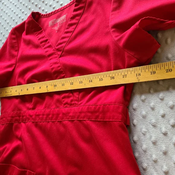 Grey's Anatomy Bold Red Scrub Set - Picture 9 of 12